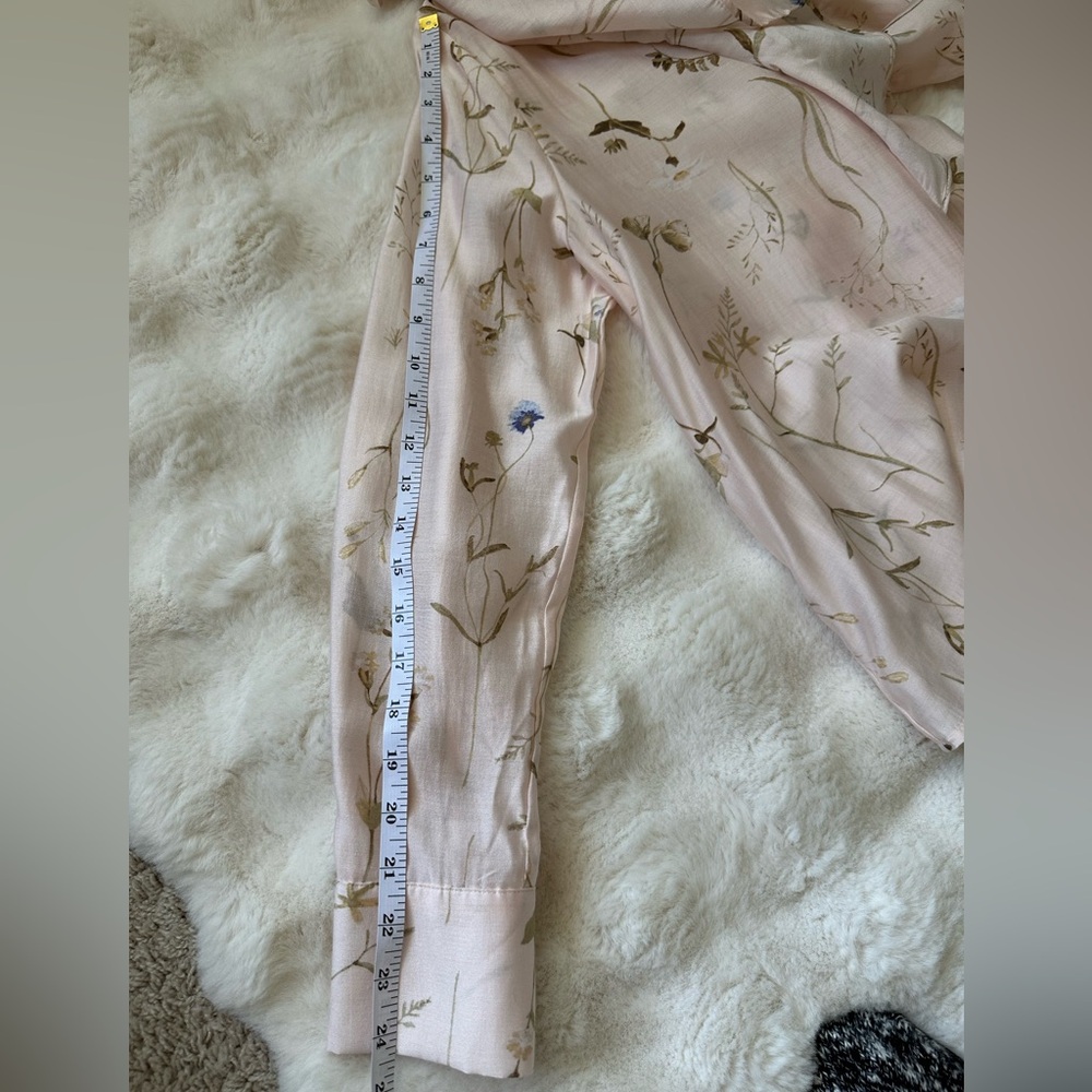 H&M Flounced Floral Peach 🍑 Ruffle Blouse. - Picture 11 of 11